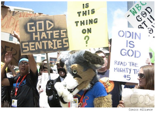 Illustration for article titled Crazy Homophobes Protest Comic Con, Comic Con Protests Back